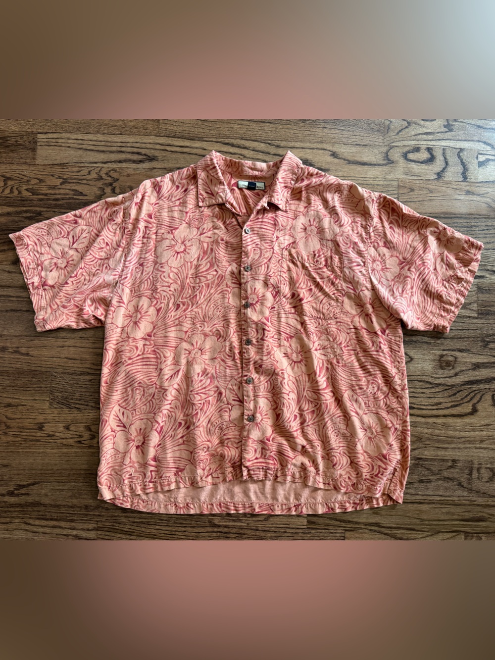 Tommy Bahama XXL Silk Short Sleeve Button Down Pink Red hibiscus Hawaiian floral